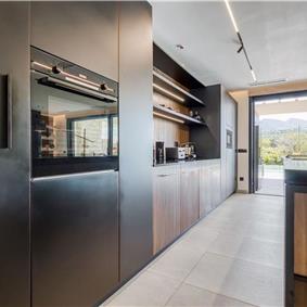 5 bedroom luxury seaside villa with indoor & outdoor pool, near Acharavi, sleeps 10